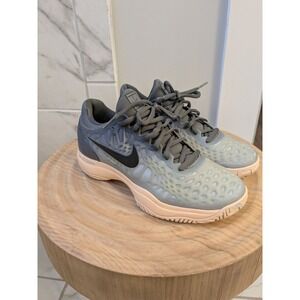 Nike Zoom Cage 3 Tennis Shoes Women's Size 8.5 Gray/Pink Sneakers